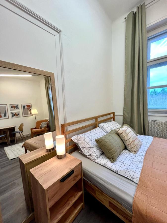1 Bedroom Close To Palmovka Praha